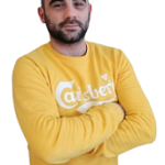 Vestita_Ciro-removebg-preview