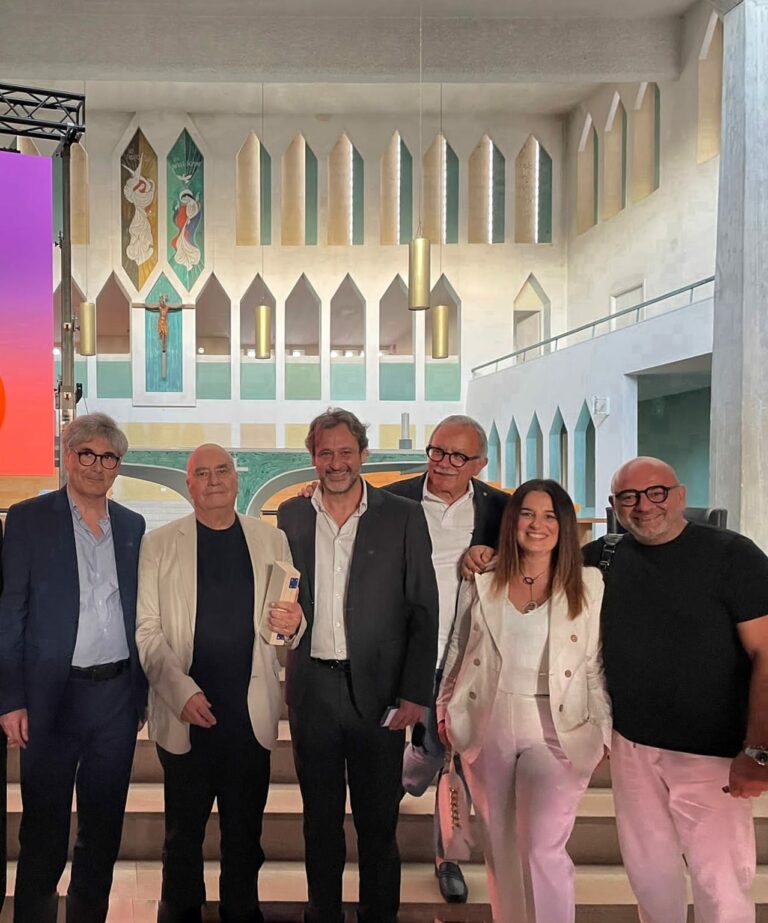 FUKSAS