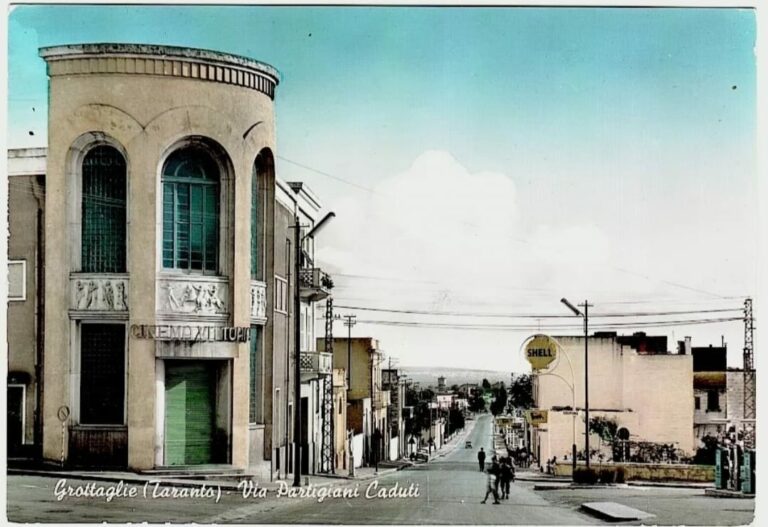 monumento cinema vittoria