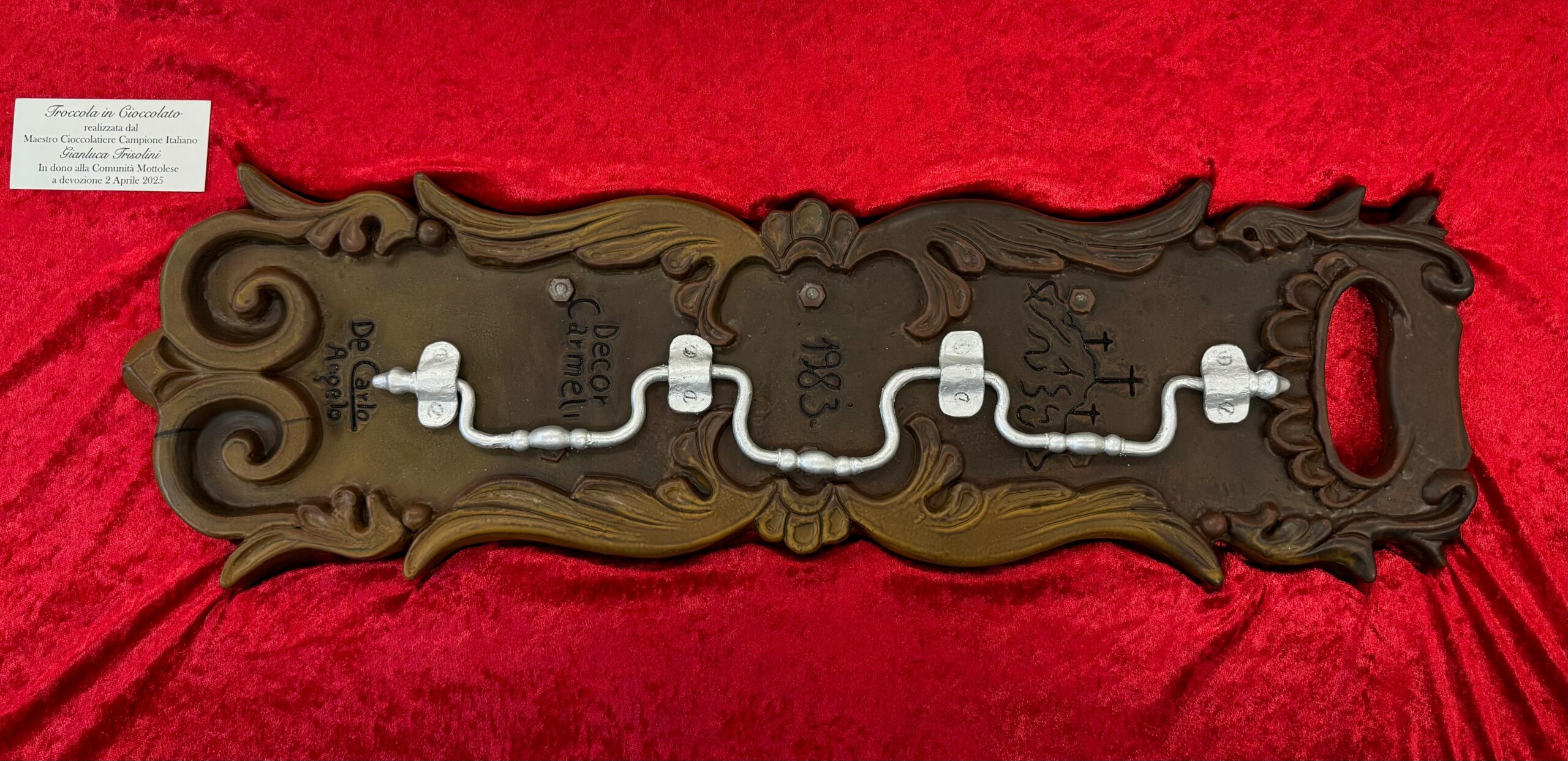 prime immagini esclusive troccola in cioccolato (1)