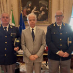 piantedosi_poliziotti
